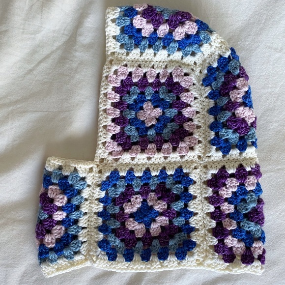 CUSTOM CROCHET GRANNY SQUARE BALACLAVA - Picture 3 of 3